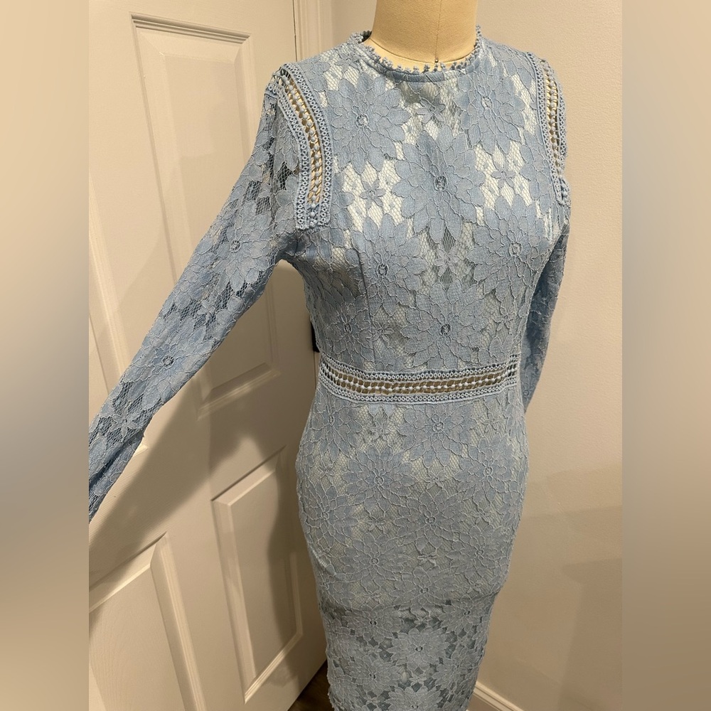 PrettyLittleThing Light Blue Floral Lace Dress